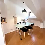 Santos Gem I - Central Studio In Trendy Neighborhood