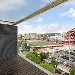 Whome Urban Retreat W/Parking, Elevator & Ac By Benfica Stadium