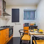 Lisbon Stay @ Santa Catarina