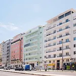 Soum - 2 Bedrooms In Alvalade