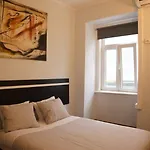 Bisengototo Homestay