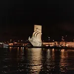 Stay In A Boat - Lisboa