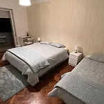 Only Room 3 People Center Of Lisbon