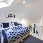 Duplex In Principe Real