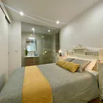 Farmácia Vila Lobos Apartment