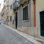 Lisbon Avenida Roof Apartment