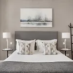 Trendy Chiado Flat