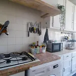 Maria Shared Apartment In Central Lisbon