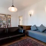Lisbon Secret & River View Family Flat
