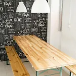 Aykibom Hostel