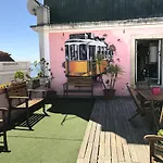 Alfama Patio Apartments