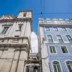 Modern Apartment In Chiado