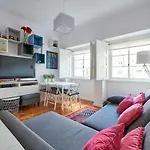 Casa Oliveira In Alvalade