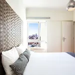 Whome | Anjos Stylish Apartment #6