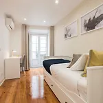 The Modern 1551 Apartment