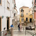 Joivy Charming Apt Near Fado Museum