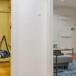 Trombeta Apartment In Bairro Alto - Lisbon