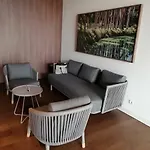 Beautiful Apartment-Campo Pequeno Home