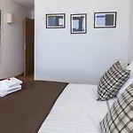 RENT4REST LISBON PARQUE DAS NAÇÕES 17Th FLOOR RIVER VIEW