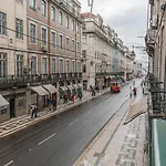 Upscale & Modern 2Bdr Apartment