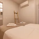 Upscale & Modern 2Bdr Apartment