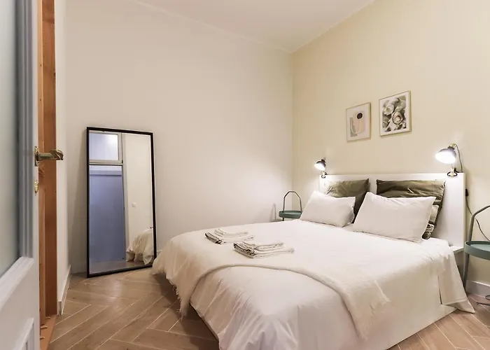Vita Portucale ! Lisbon Design Apartment With Terrace
