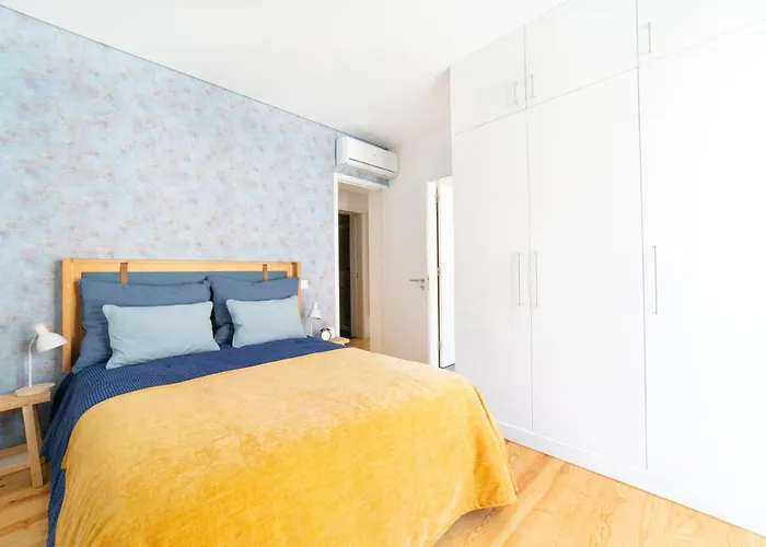 Blue By The River 2 - Elegant Two-Bedroom In Santos
