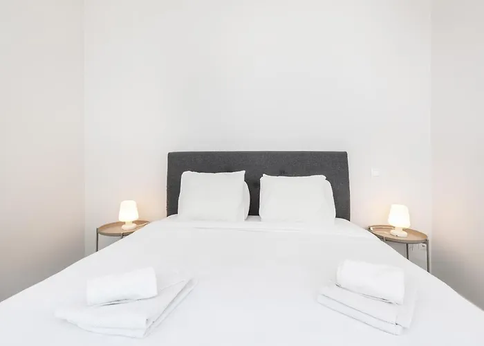 Olala Lisbon Oriente Suites A