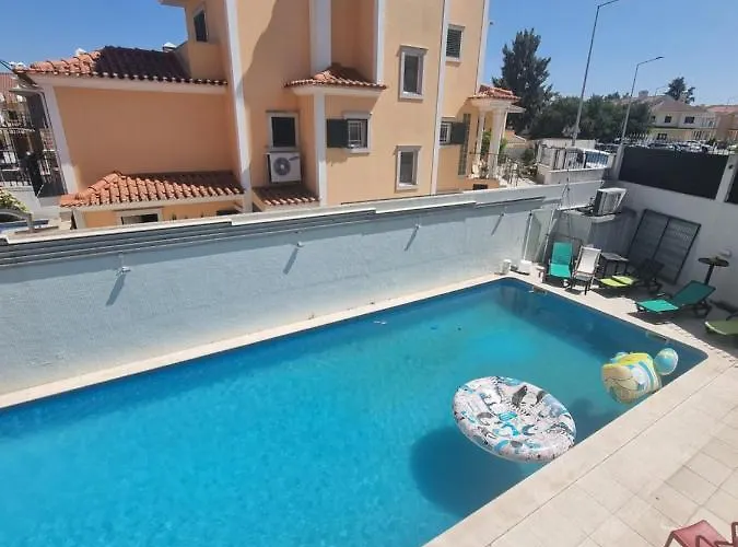 Suite Room With Pool