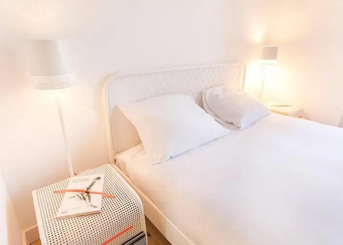 Historical Apartment Santos III