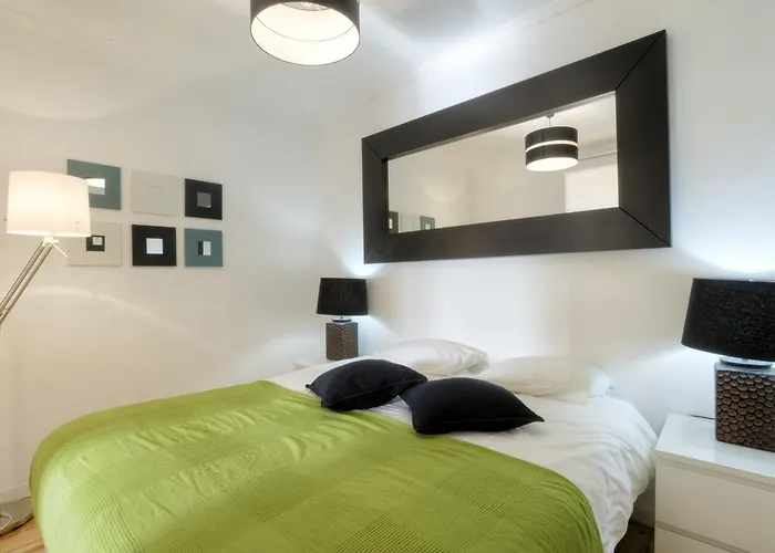 Bmyguest - Castelo Stylish Flat