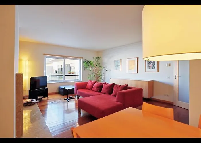 Comfortable & Contemporary - Expo