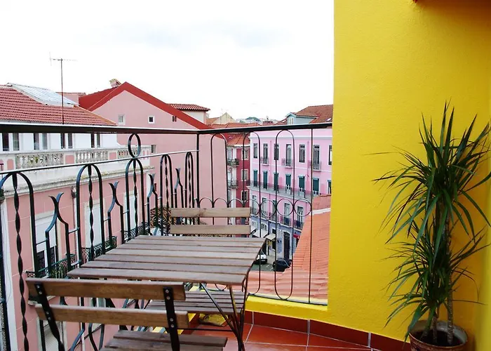 Lisbon Sloped Ceiling Apartment