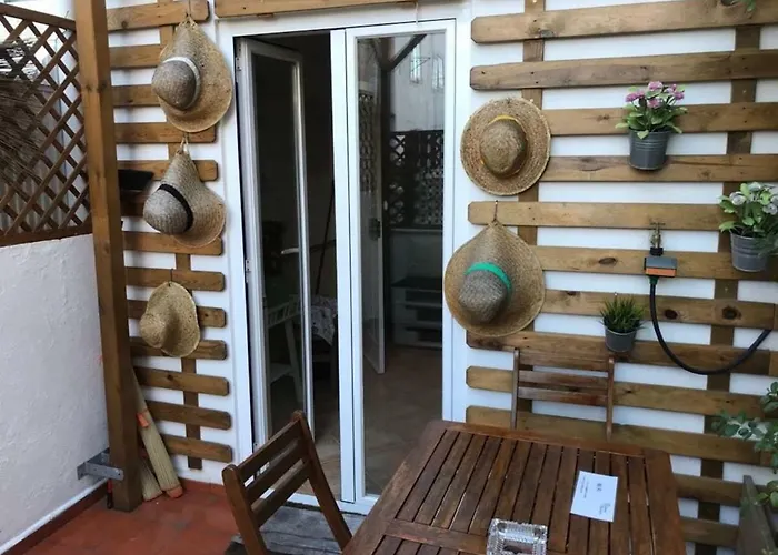 Flat With Terrace In Adamastor