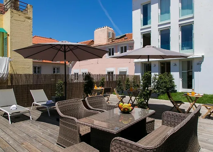 Altido Stylish 5Br Apt With Big Terrace In Principe Real