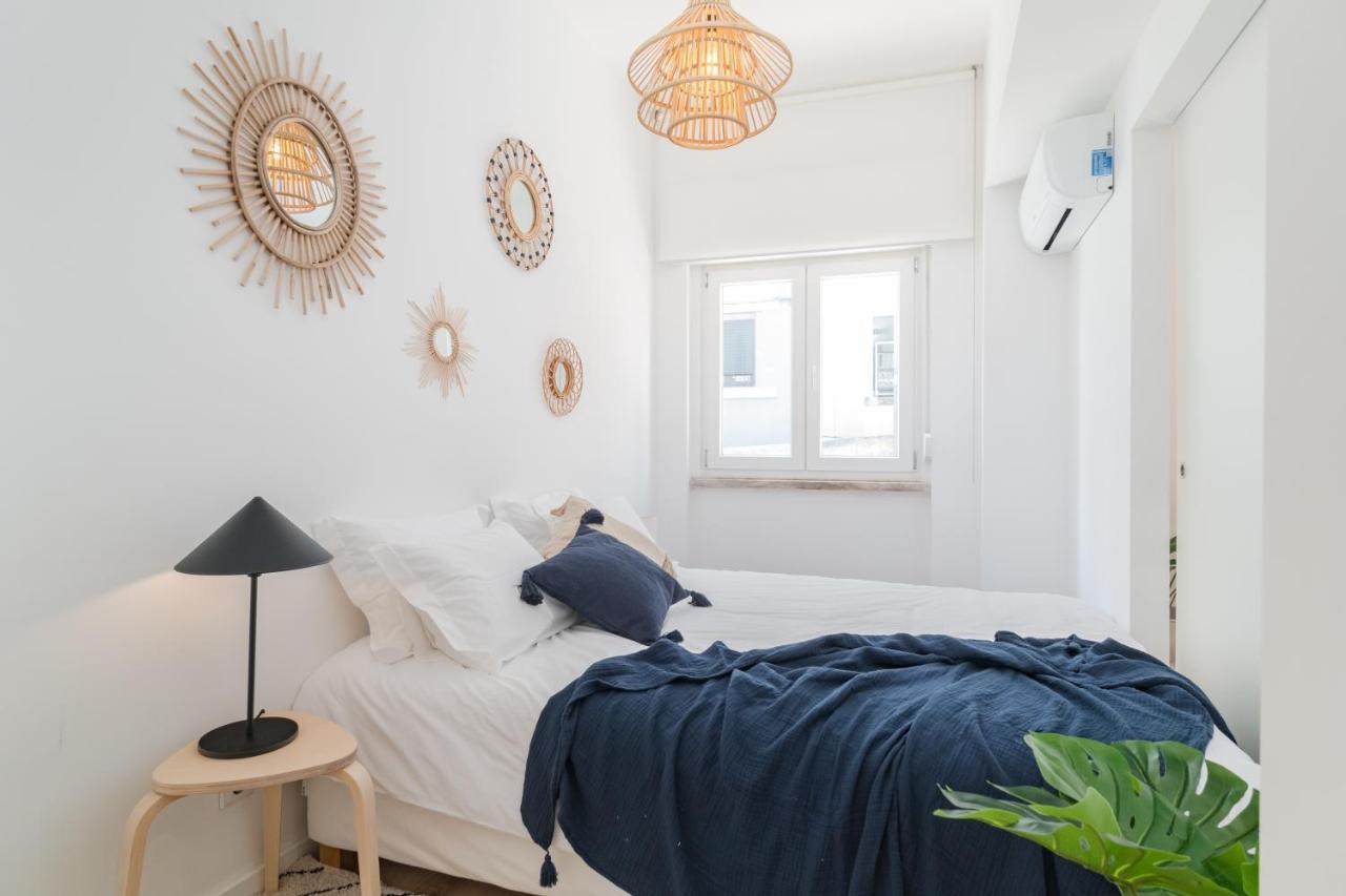 Apartment Casa Boma - Architect With Private Terrace - Alcantara Iii Lisbon