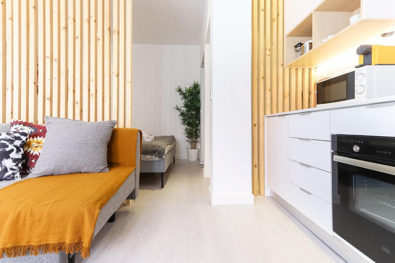 Apartment Alcantara Studio By Homing