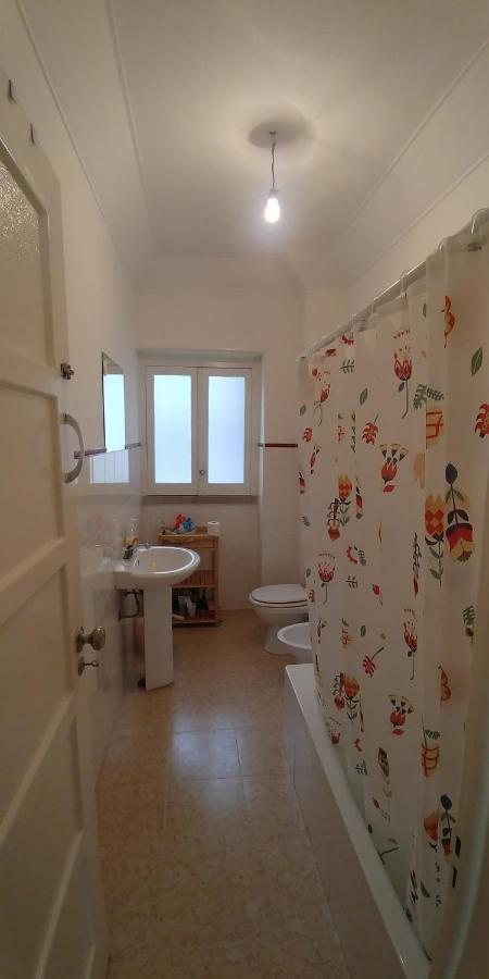 Bed & Breakfast In The Heart Of Lisbon