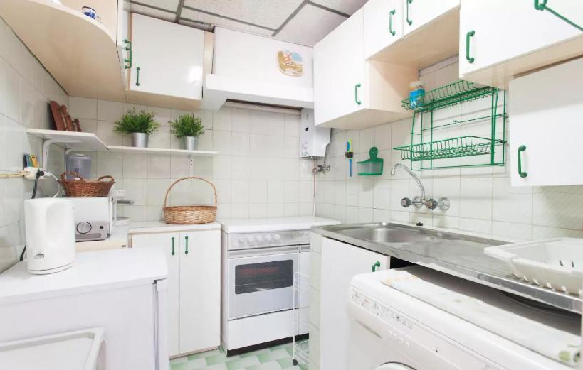 Duplex Alfama Apartment Lisbon