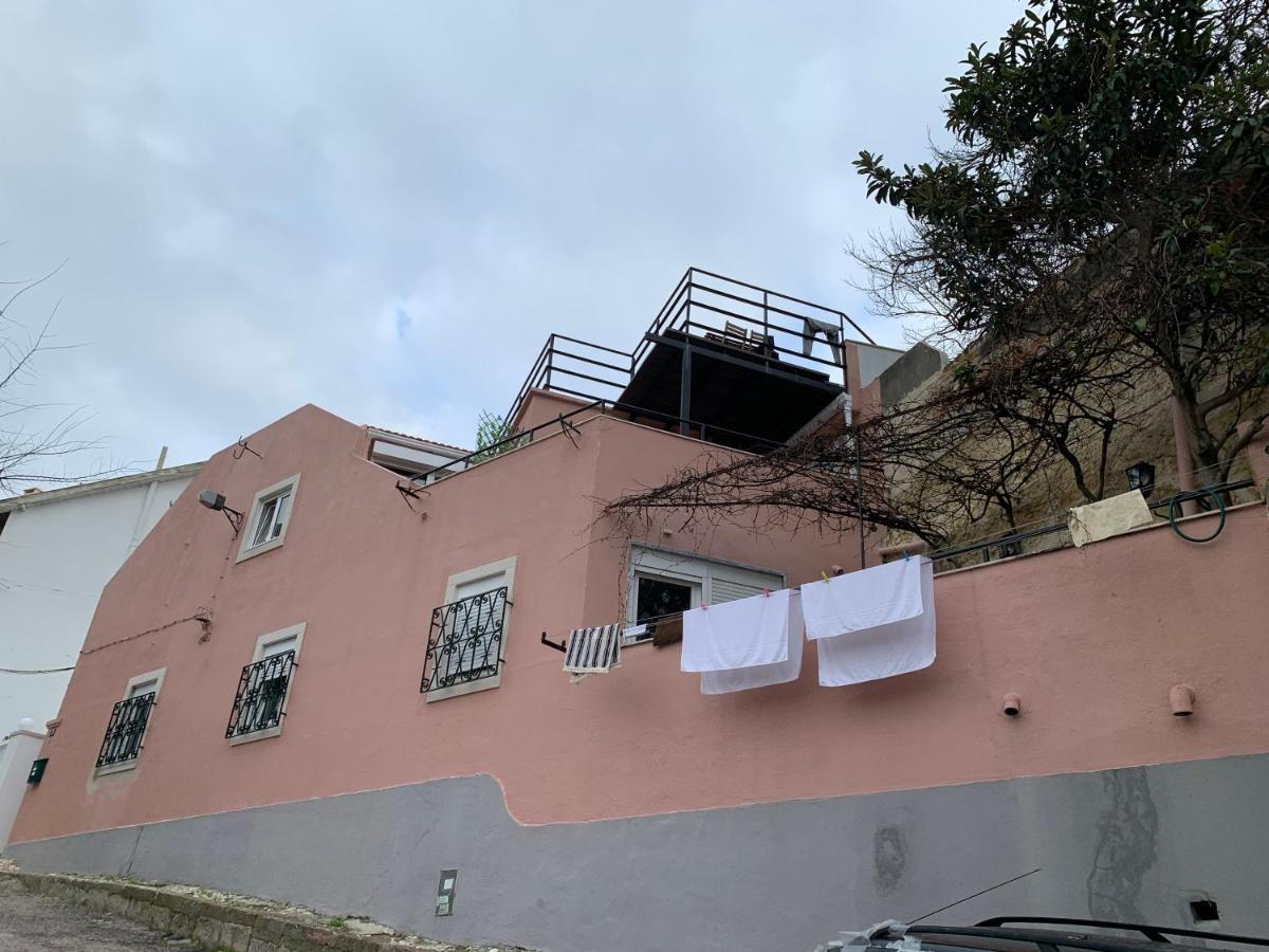 Ensoleille Avec Terrasse Proche D'amoreiras * Lisbon