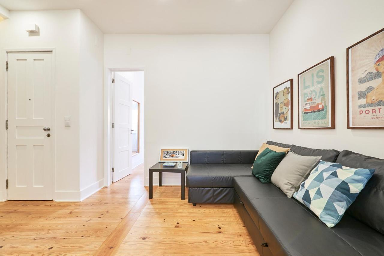 Pina Cozy Apartment Lisbon