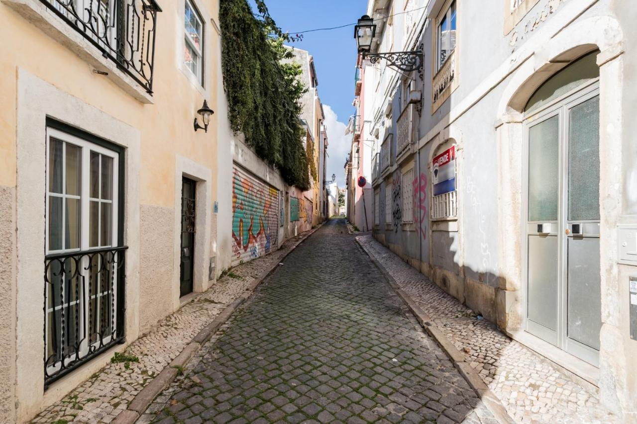 Apartment Avenida Da Liberdade Area, Bright And Newly Renovated 2 Bedroom Apartment, Historical Center