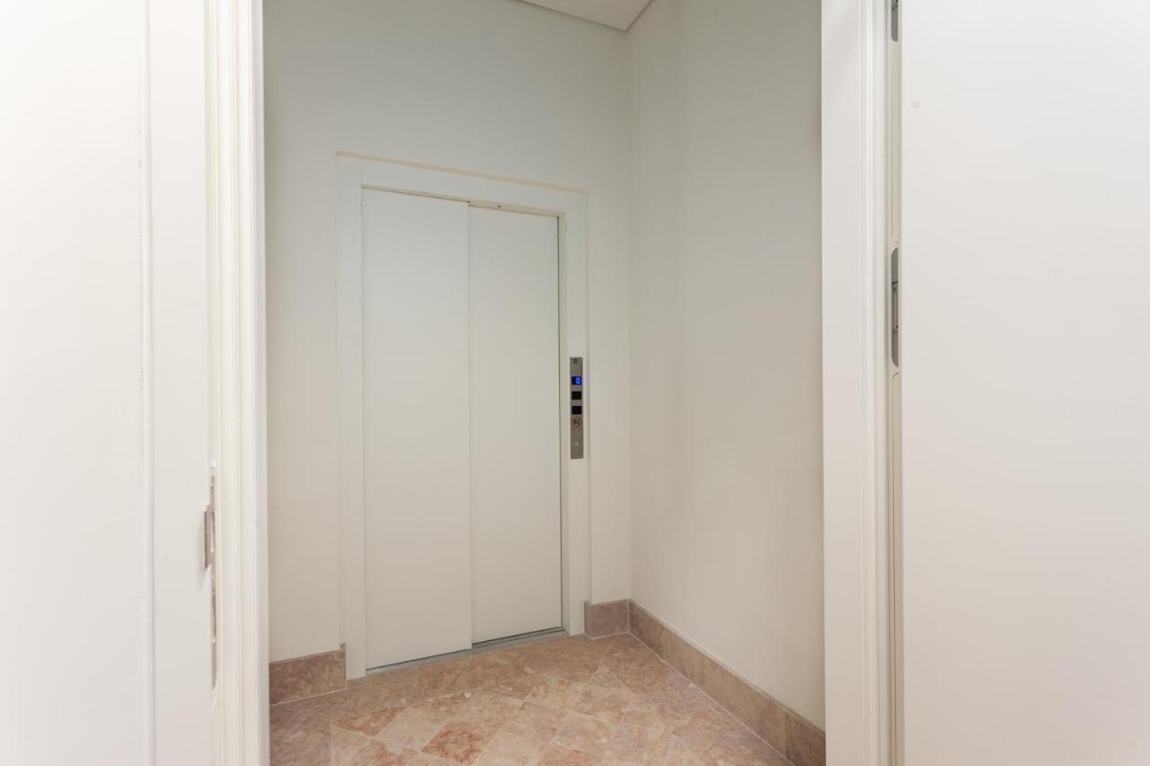 Flh Restauradores Bright Flat Lisbon