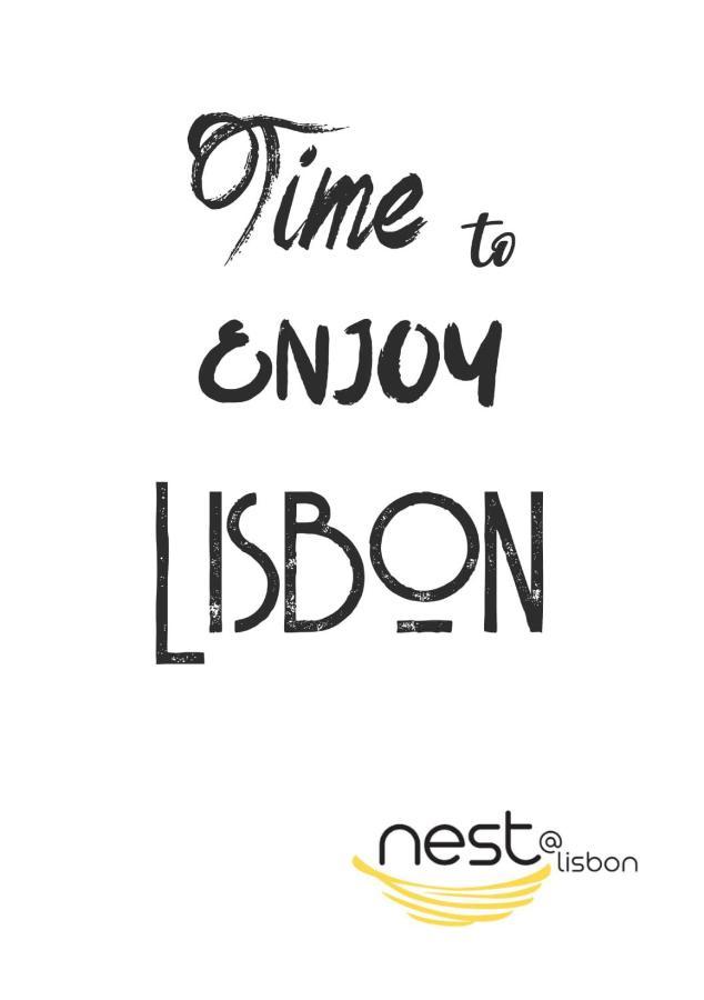 Magnificent Flat With Spectacular Views In Graca * Lisbon