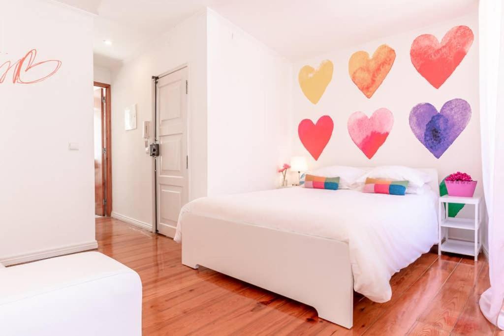 Inloveapartments - One Love, One Heart Apartment