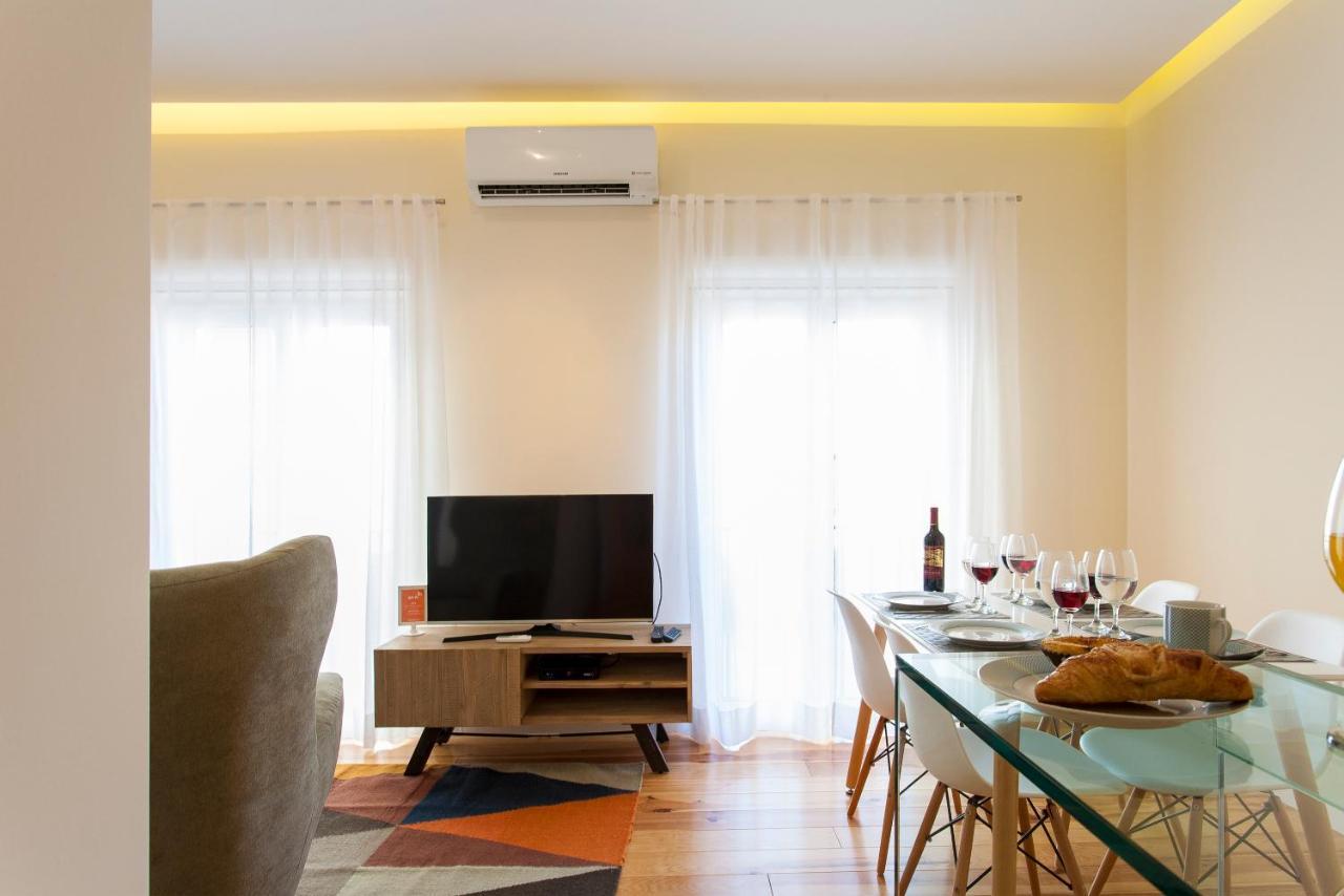 Hillside - Graca * Lisbon