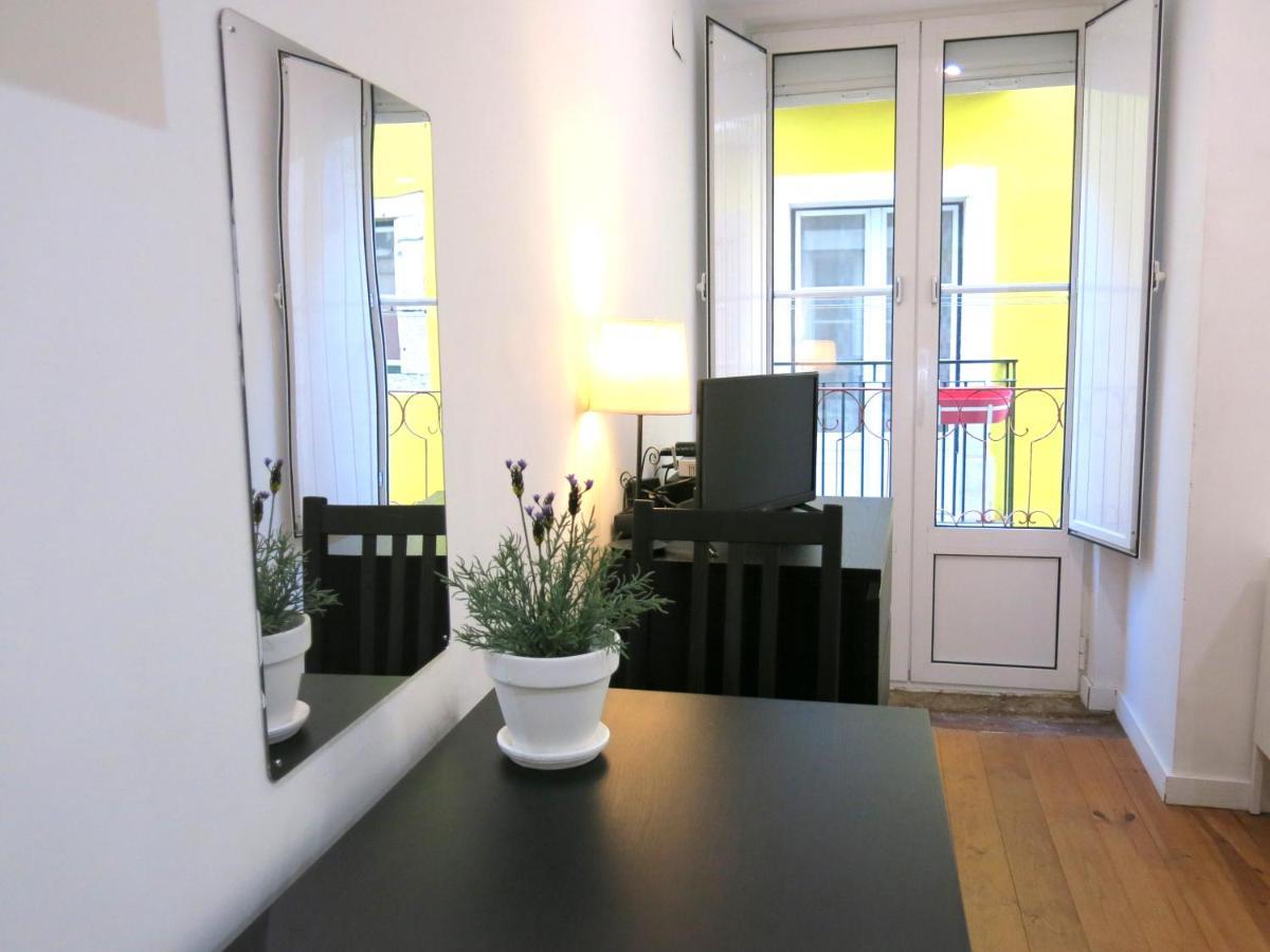 Apartment Wonderful In Lisbon