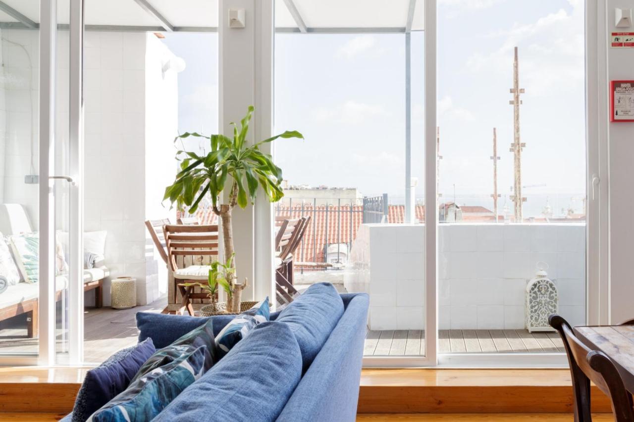 Apartment Chiado Rooftop Retreat: 19th Century Charm With River Views Lisbon
