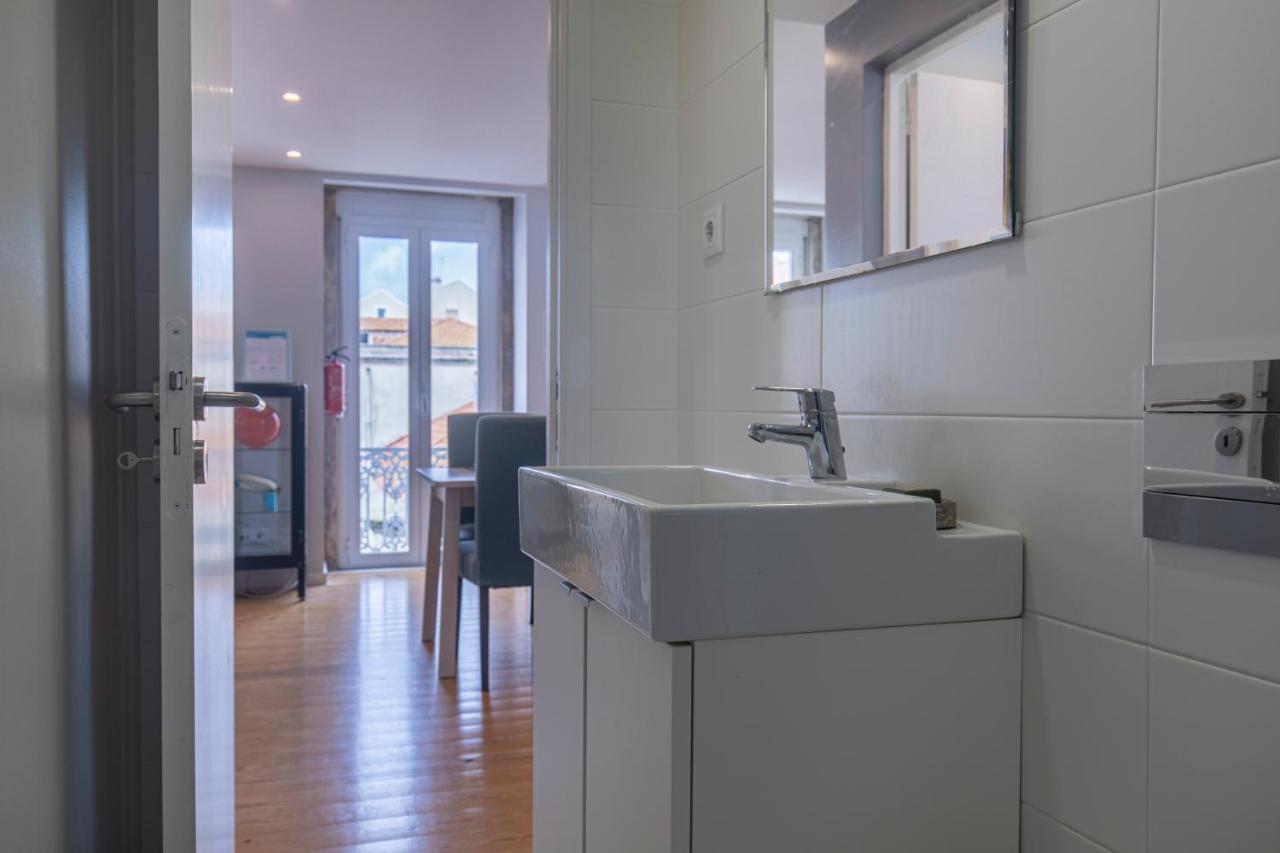 Graceful 2bdr Duplex By Lovelystay * Lisbon