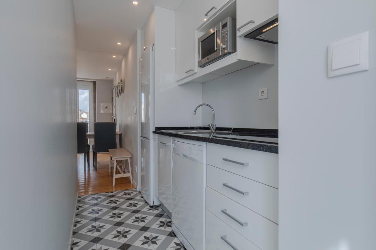Graceful 2bdr Duplex By Lovelystay Lisbon